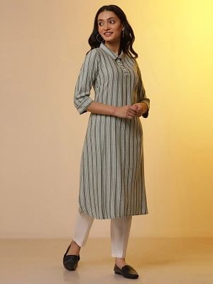 Green Stripe Printed Shirt Collar Kurta and Trousers Set