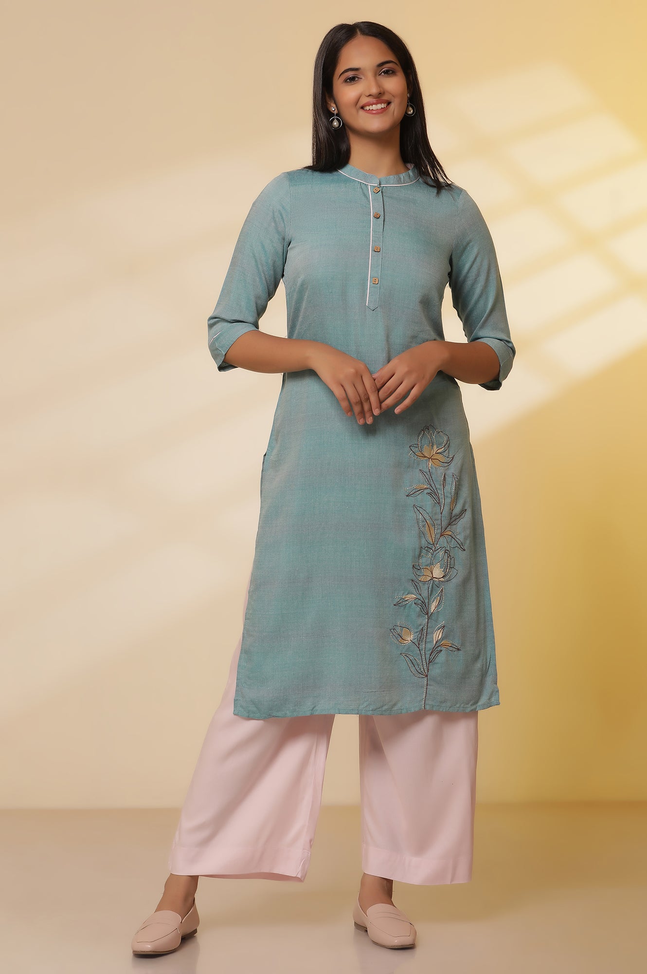 Blue-Thread-Embroidered-Straight-Kurta-and-Palazzo-Set