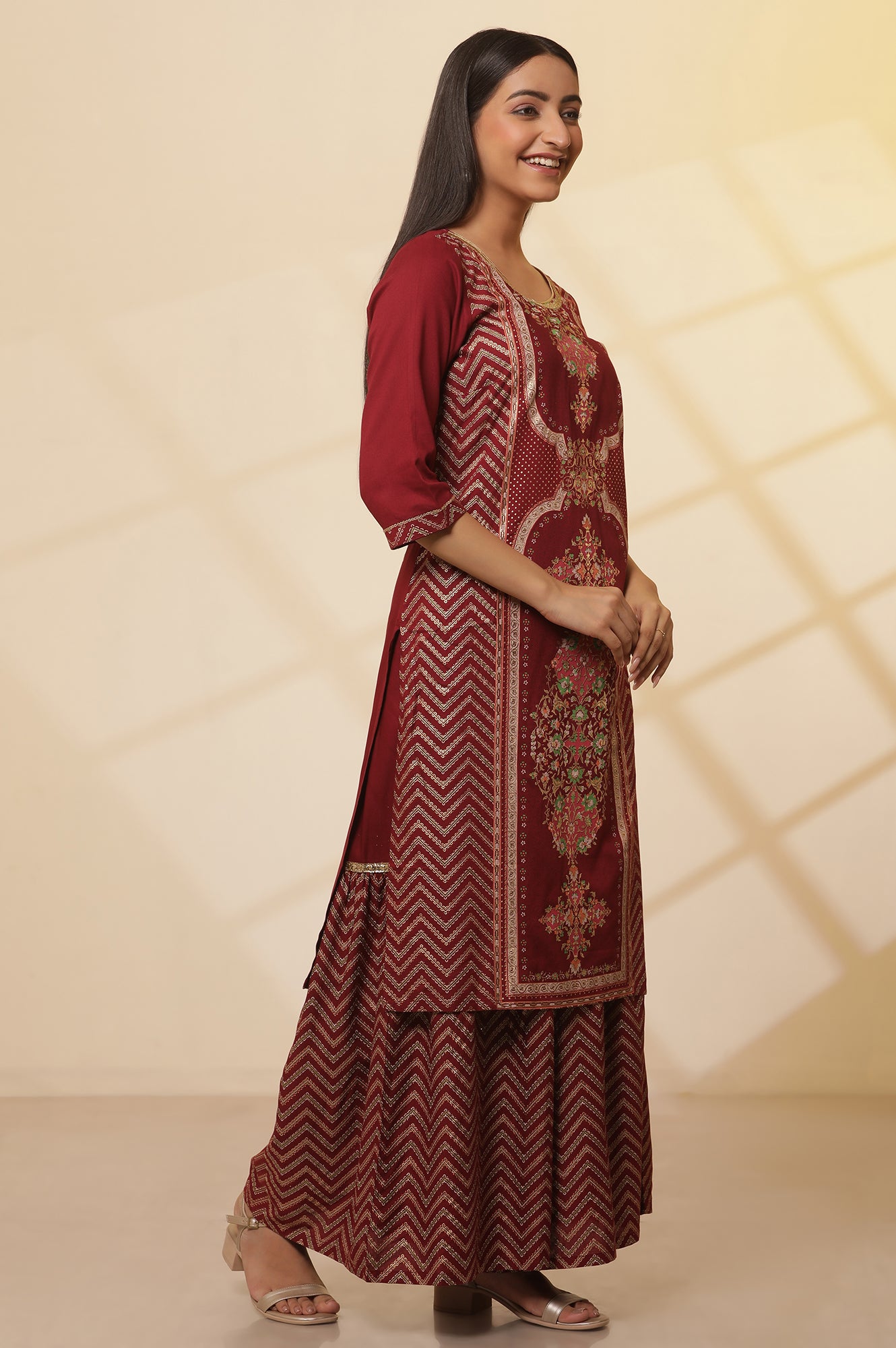 Maroon-Floral-Printed-Sequined-Kurta,-Sharara-Set-with-Gold-Chocker-Dupatta