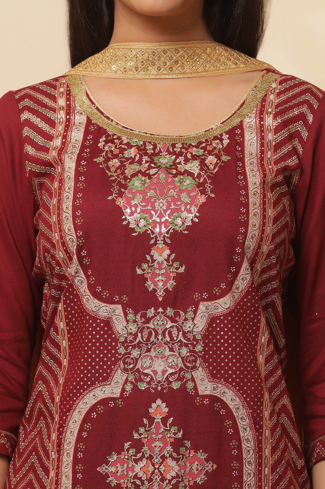 Maroon-Floral-Printed-Sequined-Kurta,-Sharara-Set-with-Gold-Chocker-Dupatta