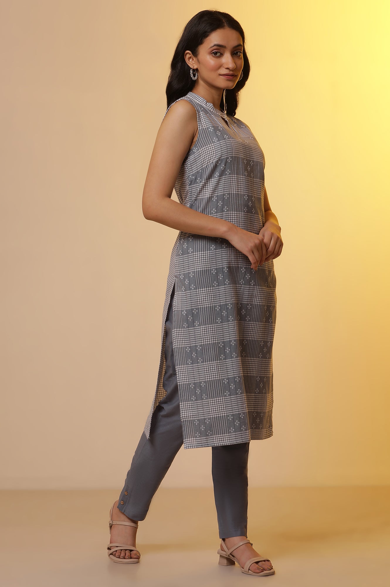 Blue Gingham Check Sleeveless Kurta and Straight Trousers Set