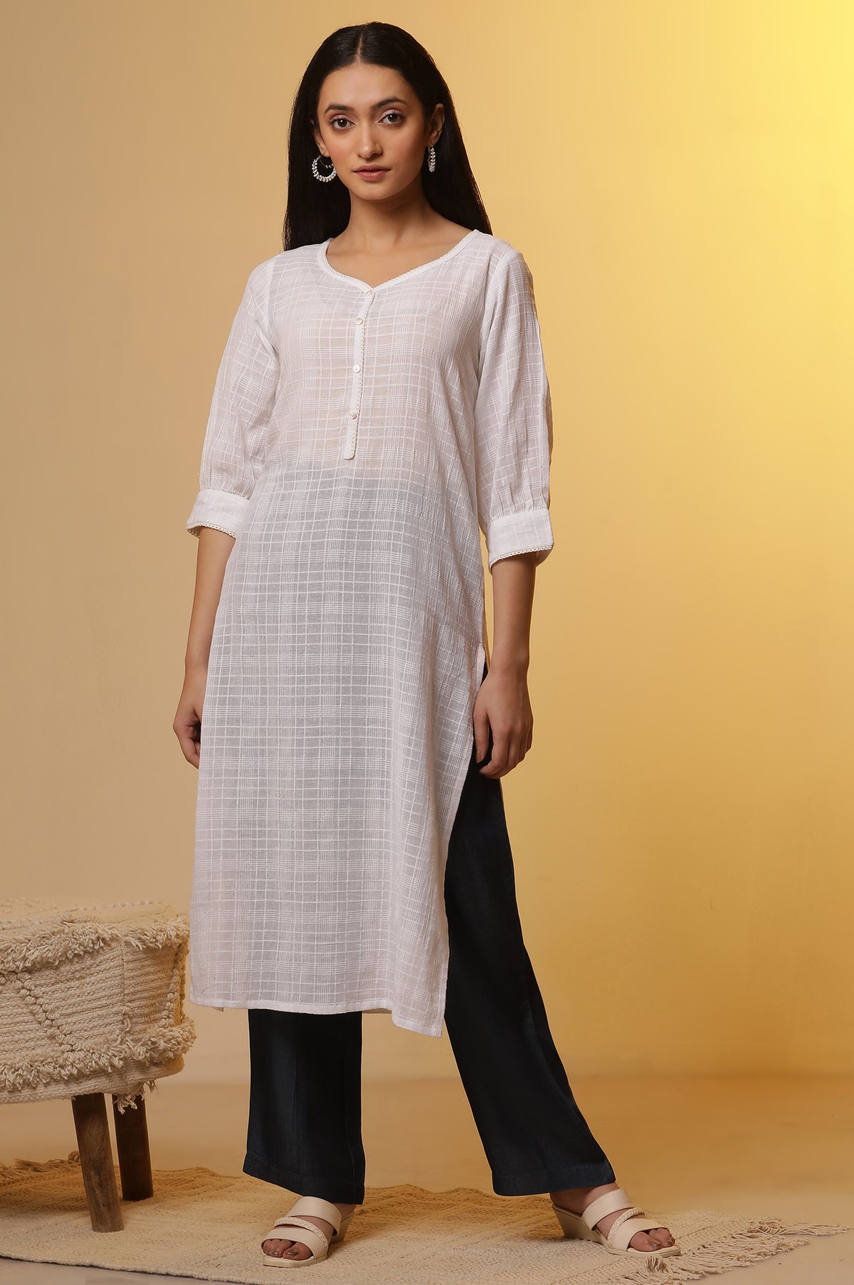 White Cotton Dobby Kurta and Denim Narrow Pants Set - S