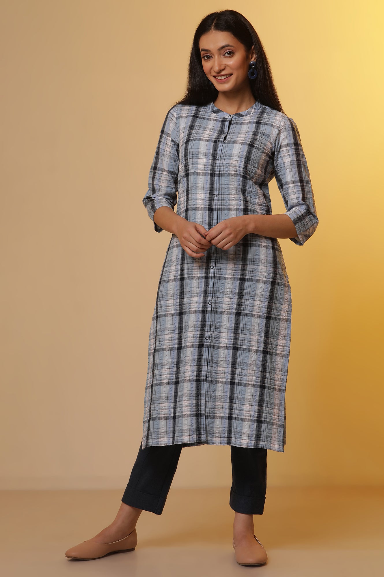 Blue Seer Sucker Checker Kurta and Pintuck Pants Set