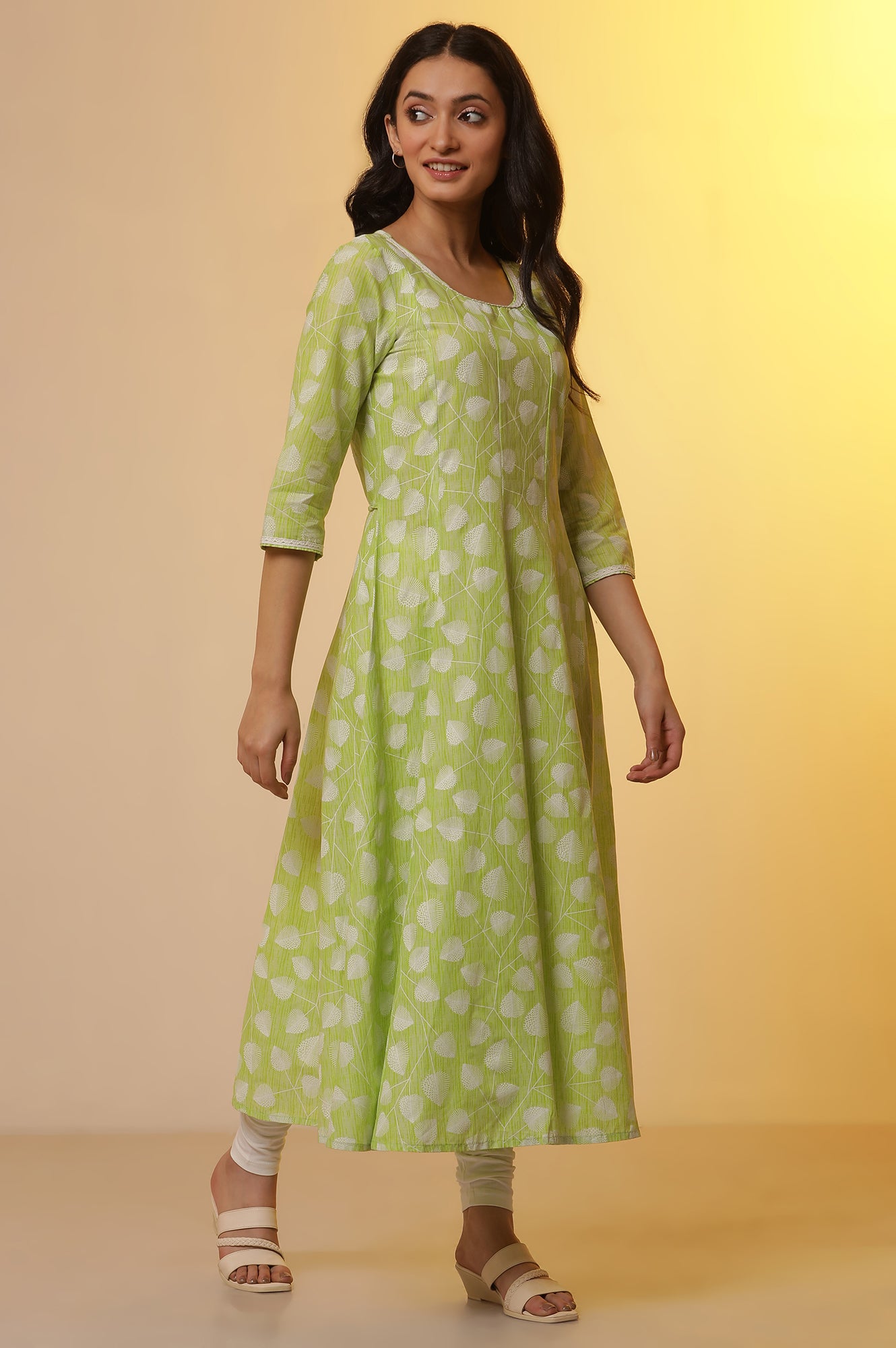 Green Floral Printed Anarkali Kurta, Tights and Dupatta Set