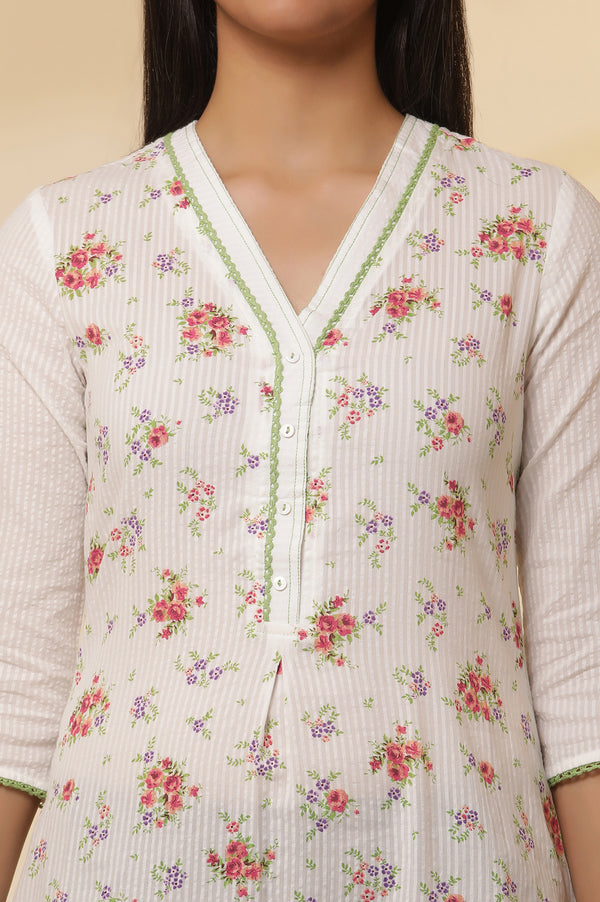 White Textured Cotton Floral Printed Kurta and Denim Jeggings Set