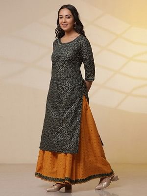 Green Printed Round Neck Kurta, Semi-Flared Palazzo and Dupatta Set