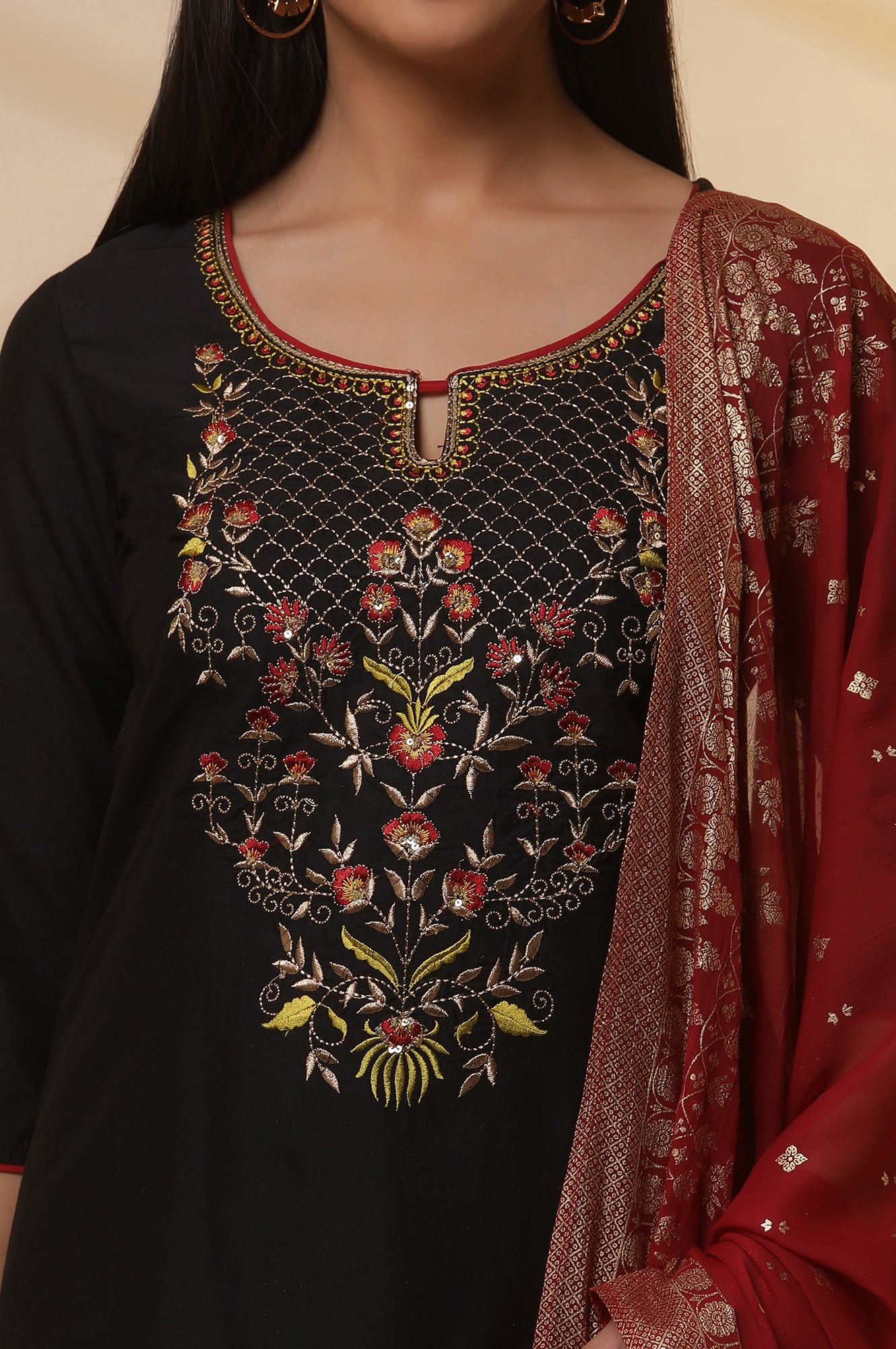 Black-Zari-Embroidered-Straight-Kurta,-Red-Printed-Skirt-and-Dupatta-Set