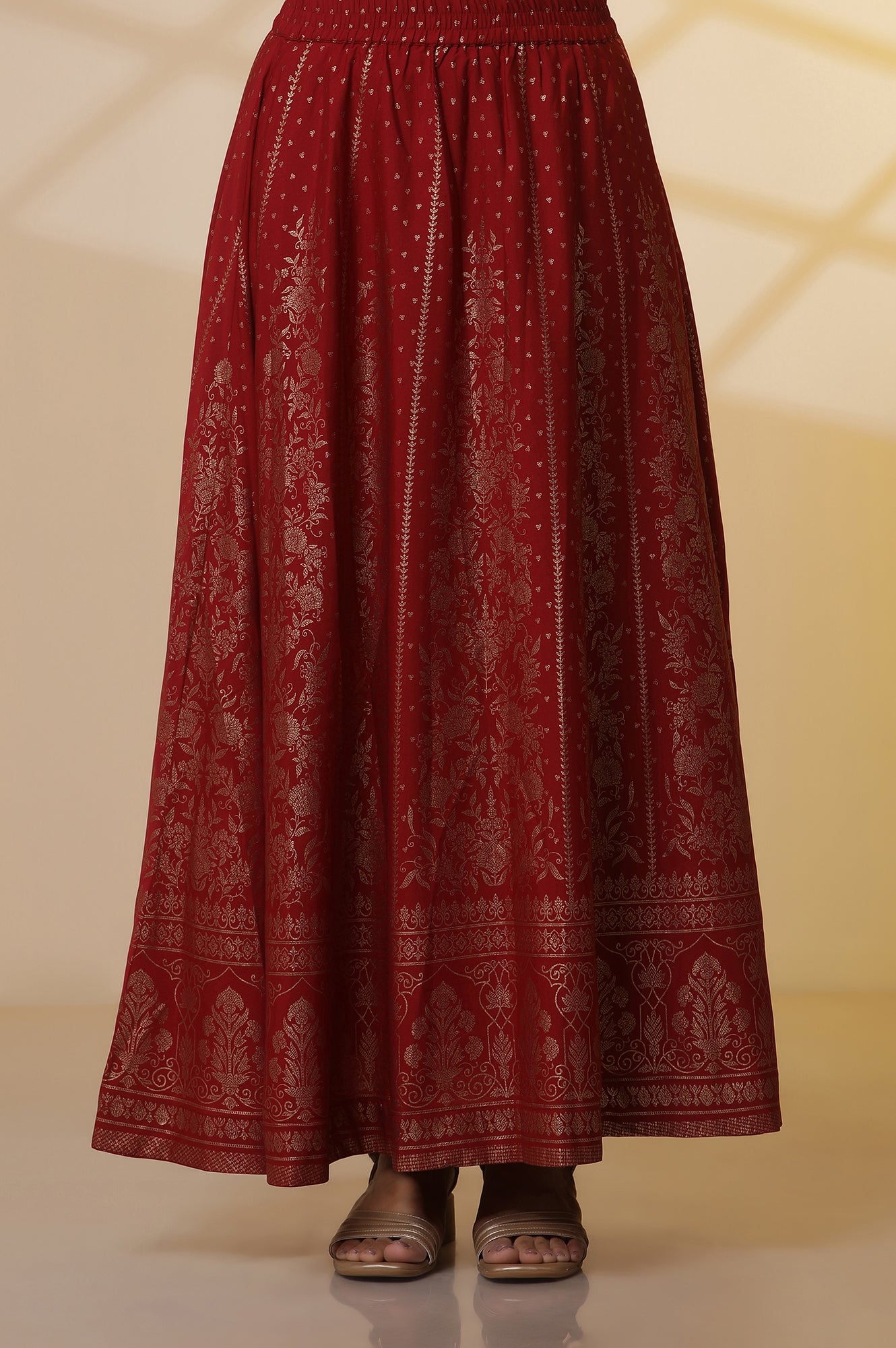 Black-Zari-Embroidered-Straight-Kurta,-Red-Printed-Skirt-and-Dupatta-Set