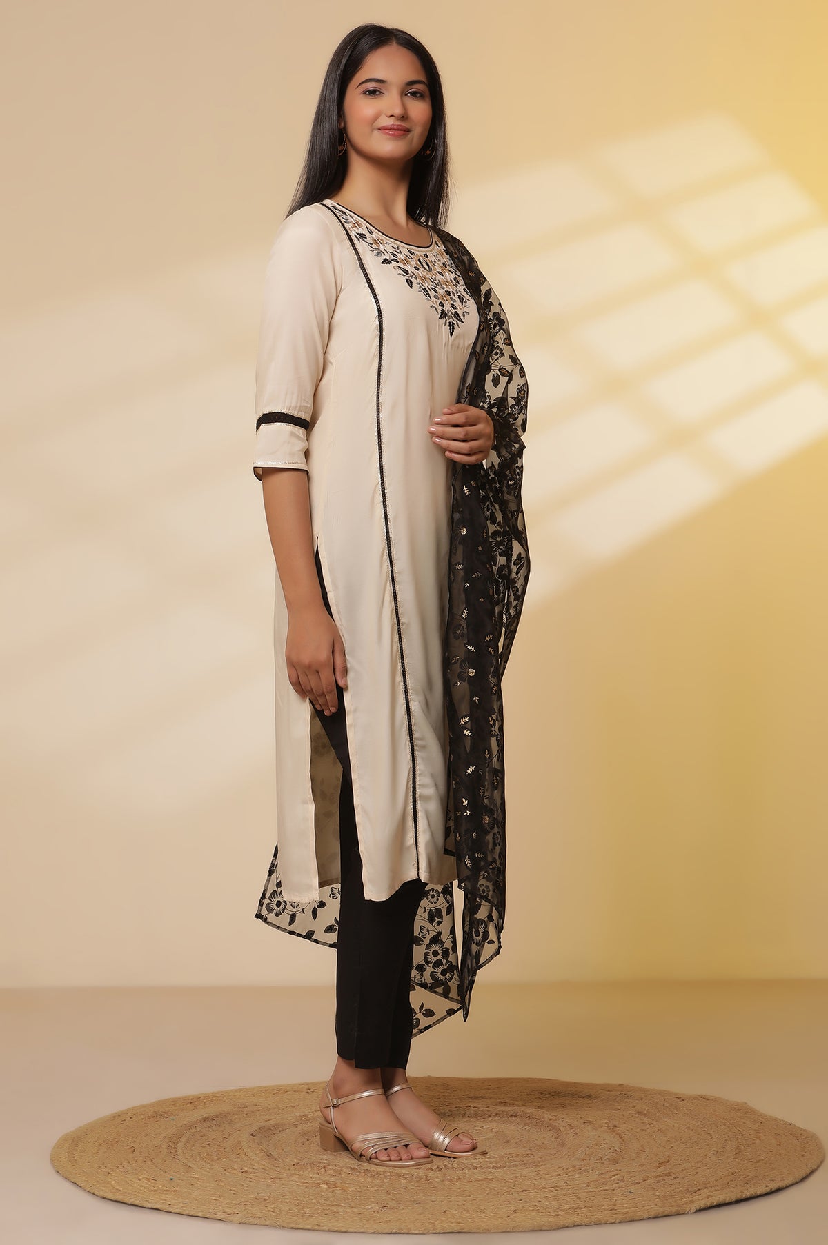 White Shantung Embroidered Straight Kurta, Pants with Dupatta Set - XS