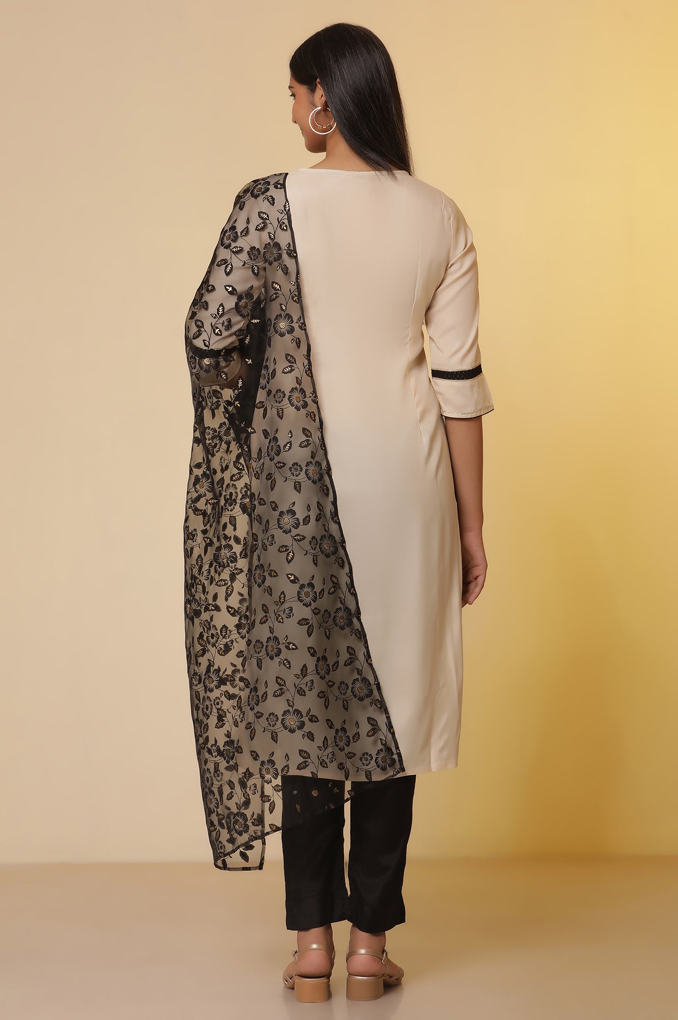 White-Shantung-Embroidered-Straight-Kurta,-Pants-with-Dupatta-Set