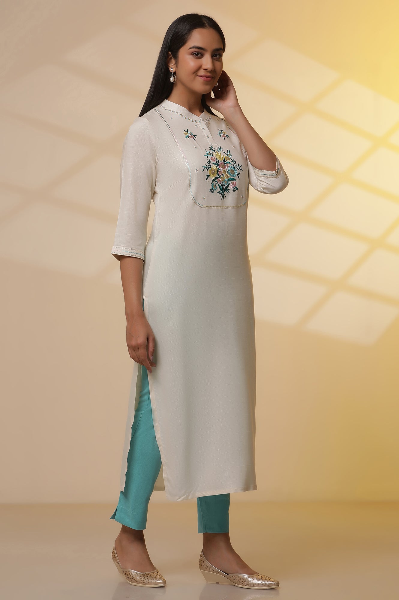 White Embroidered Kurta, Pants and Organza Dupatta Set