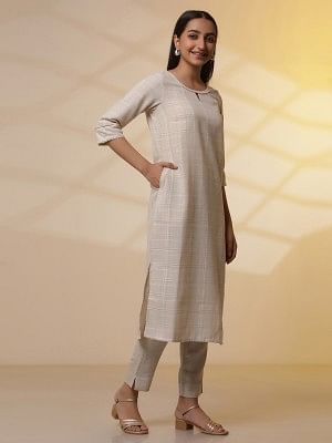 Beige Yarn-Dyed Checker Kurta, Pants and Dupatta Set