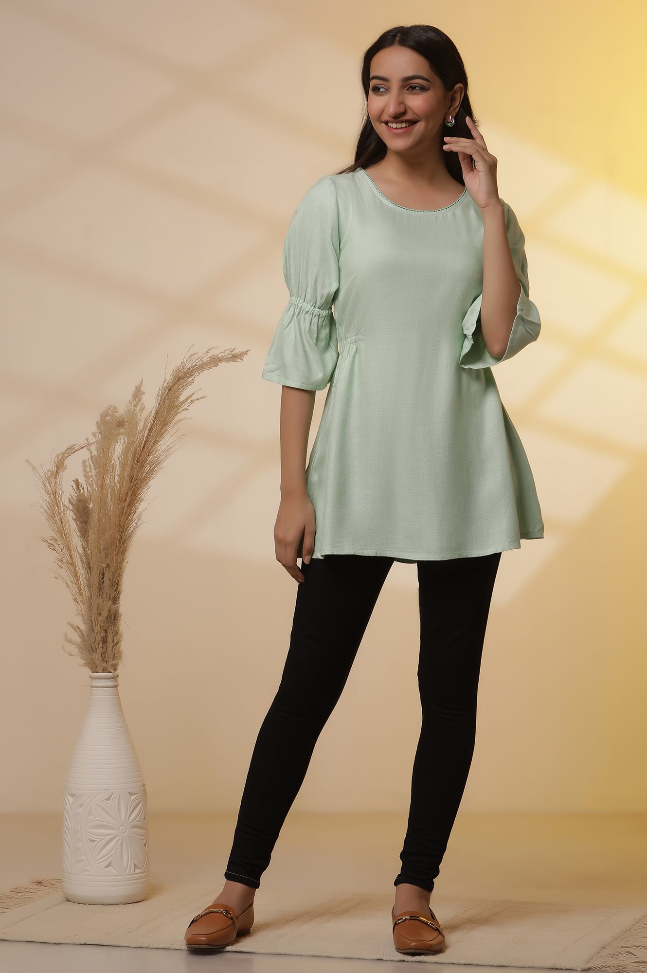 Green Thread Embroidered Kurti and Jeggings Set