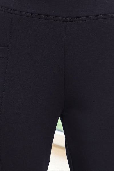 Black Solid Mid Rise Tights in Calf Length