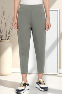 Green Solid Mid Rise Tights in Calf Length