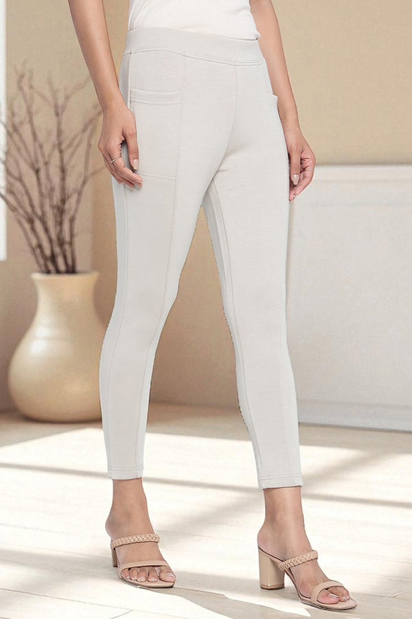 Tan Solid Mid Rise Tights in Calf Length