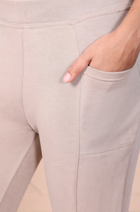 Elleven Women&