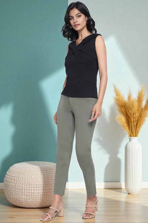 Elleven Women's Green Solid Mid Rise Trouser in Ankle Length