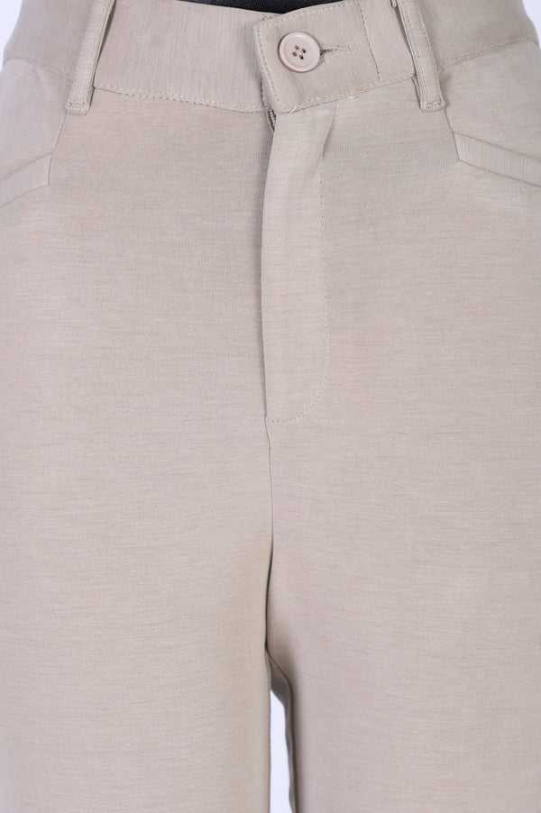 Elleven Women's Beige Solid Modal Slim Fit Crop Mid Rise Boss Pants