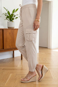 Beige Solid Pure Cotton Tapered Fit Ankle Length Cargo