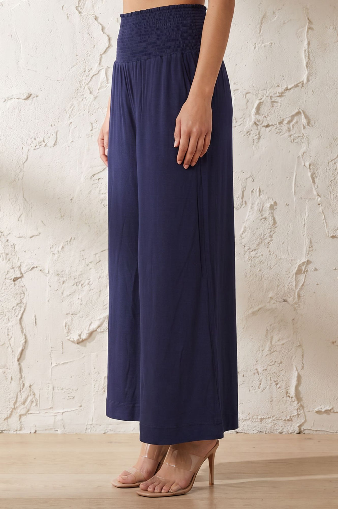 Navy Blue Solid Wide Leg Ankle Length High Rise Pants