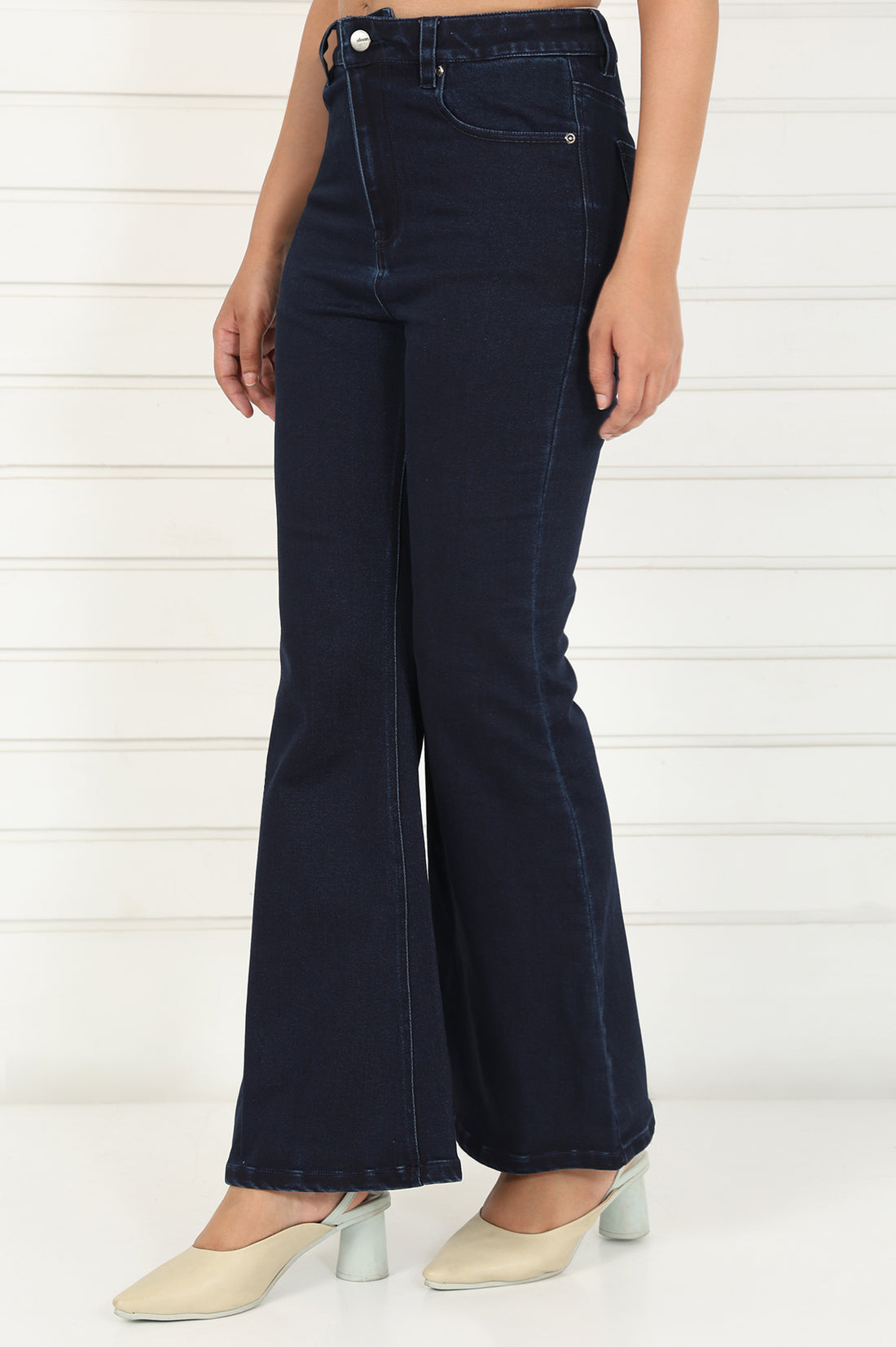 Elleven Women&