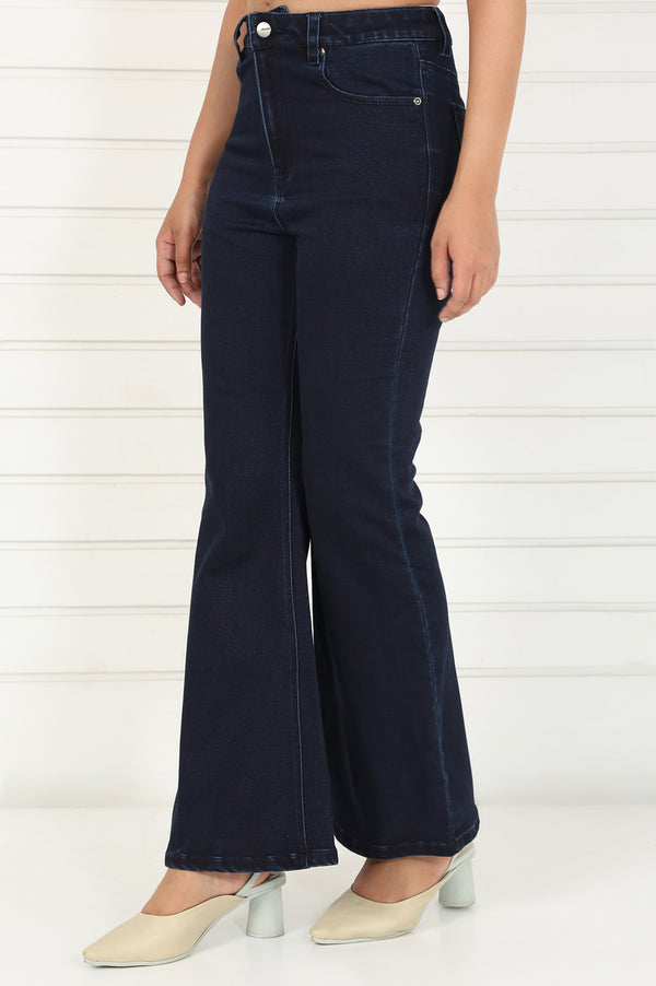 Elleven Women's Blue Denim Lycra Mid Rise Ankle Length Flared Pants with YKK Zipper
