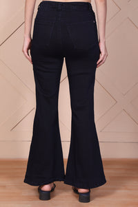 Elleven Women&
