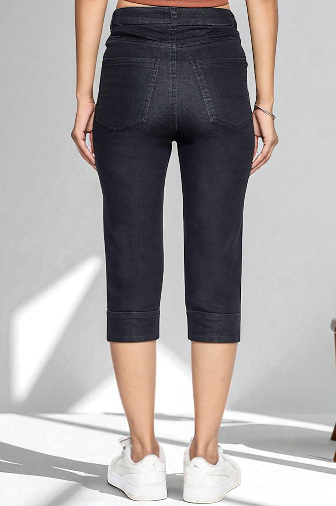 Elleven Women&