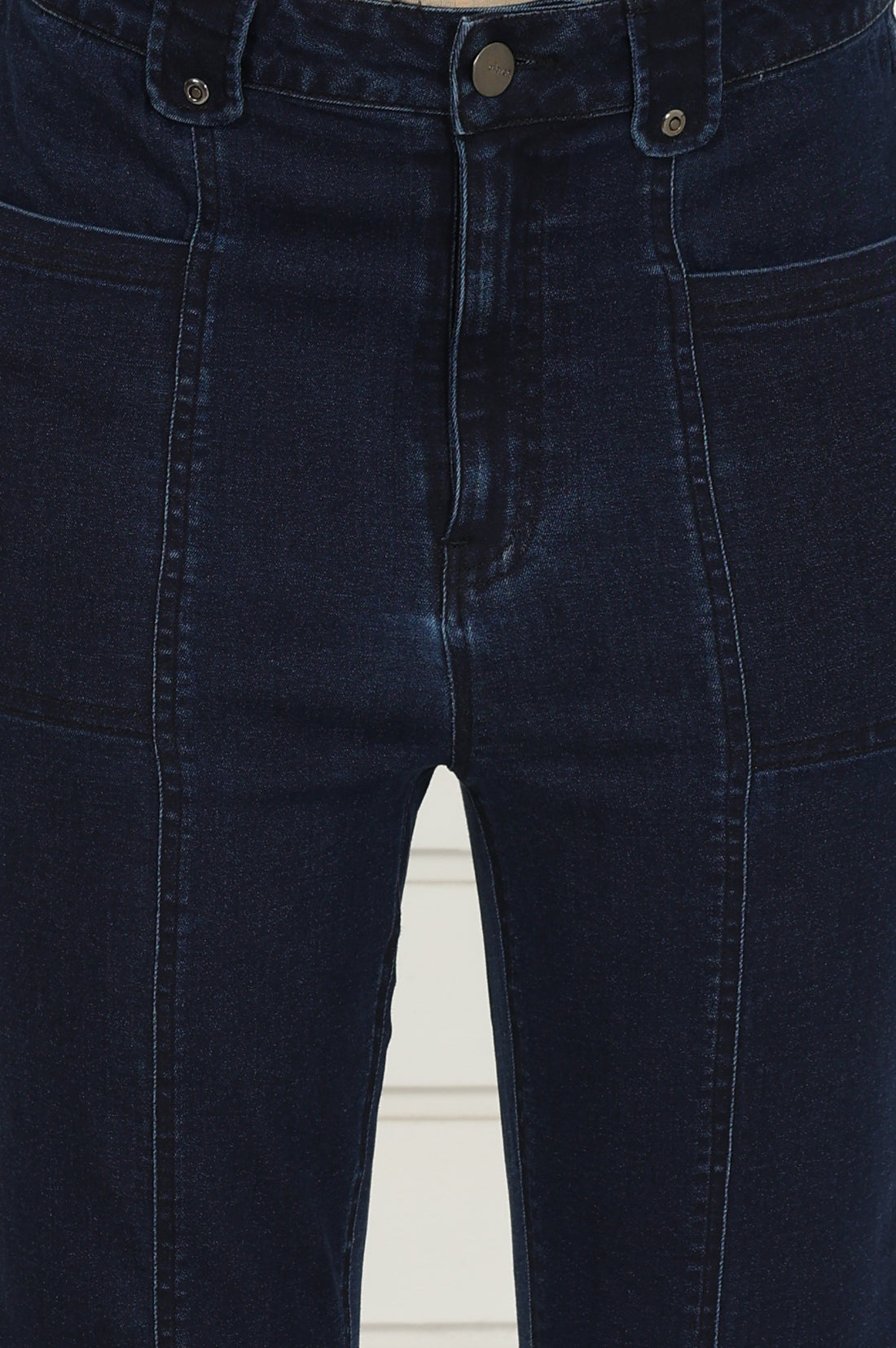 Elleven Women&