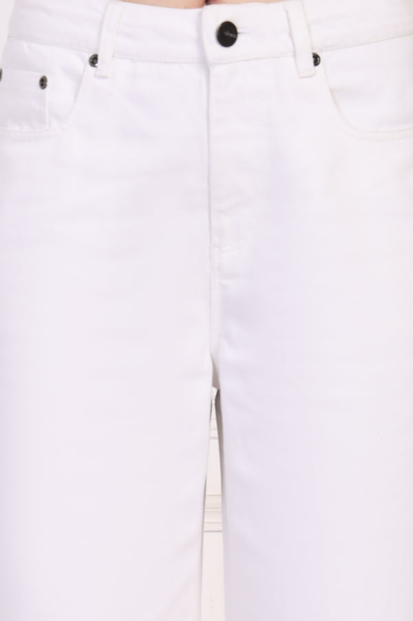 Elleven Women's White Solid Flared Cotton Pant