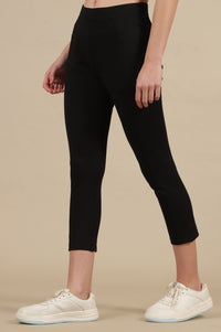 Black Calf Length Yoga Tights