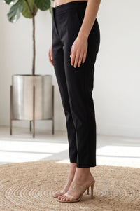 Black Solid Slim Fit Ankle Length Dress Trousers