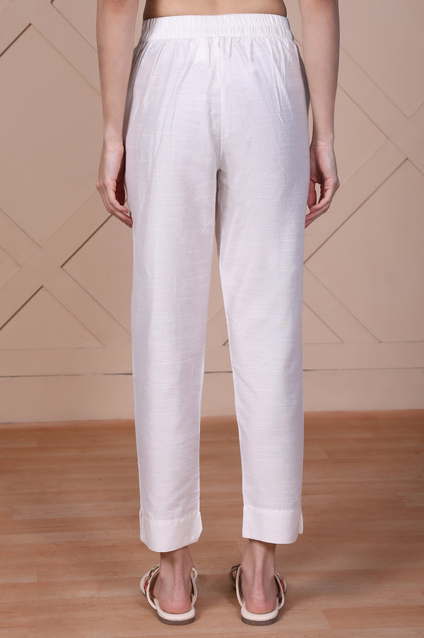 Elleven Women's White Solid Mid Rise Ankle Length Slim Fit Trouser