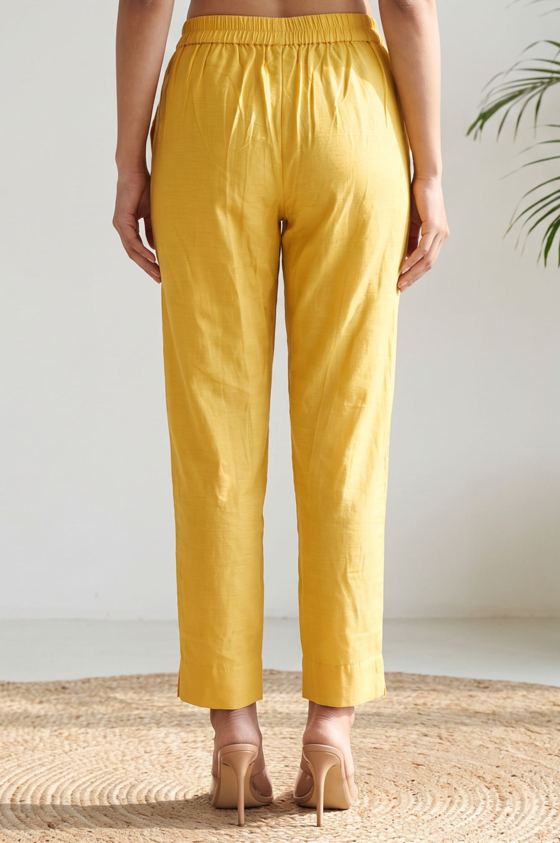Yellow Solid Slim Fit Ankle Length Dress Trousers