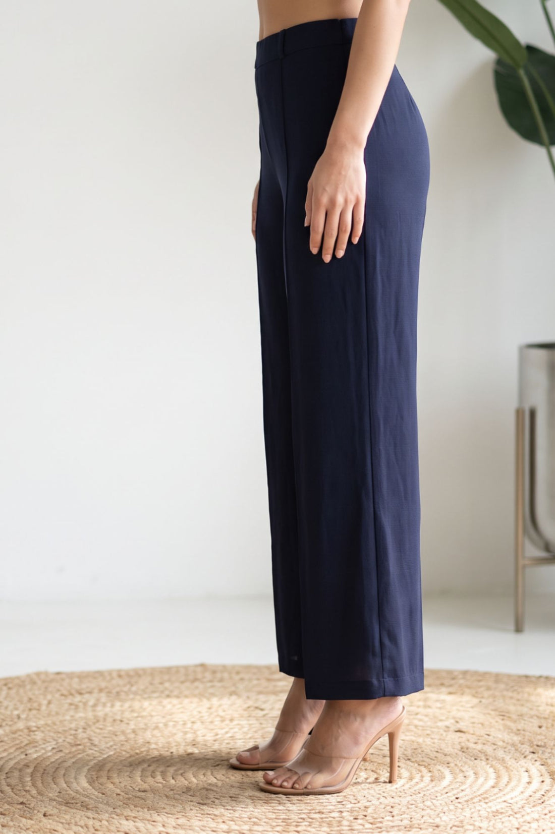 Navy Blue Solid High Rise Wide-Leg Ankle Length Pants