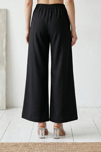 Black Solid Pintucks Wide Leg Trousers