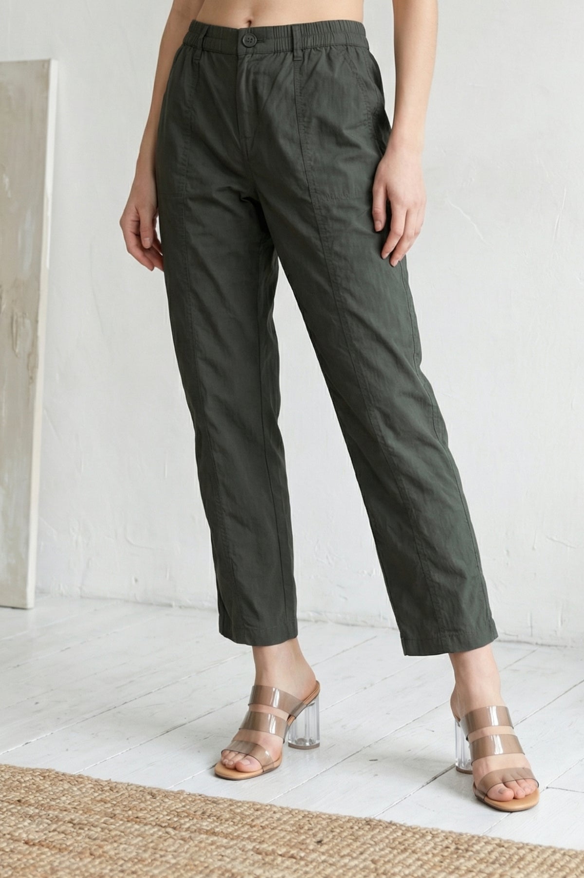 Olive Green Solid Pure Cotton Straight Fit Pants - S