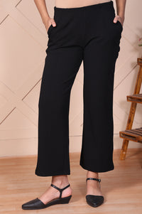 Black Solid Wide-Leg Trouser