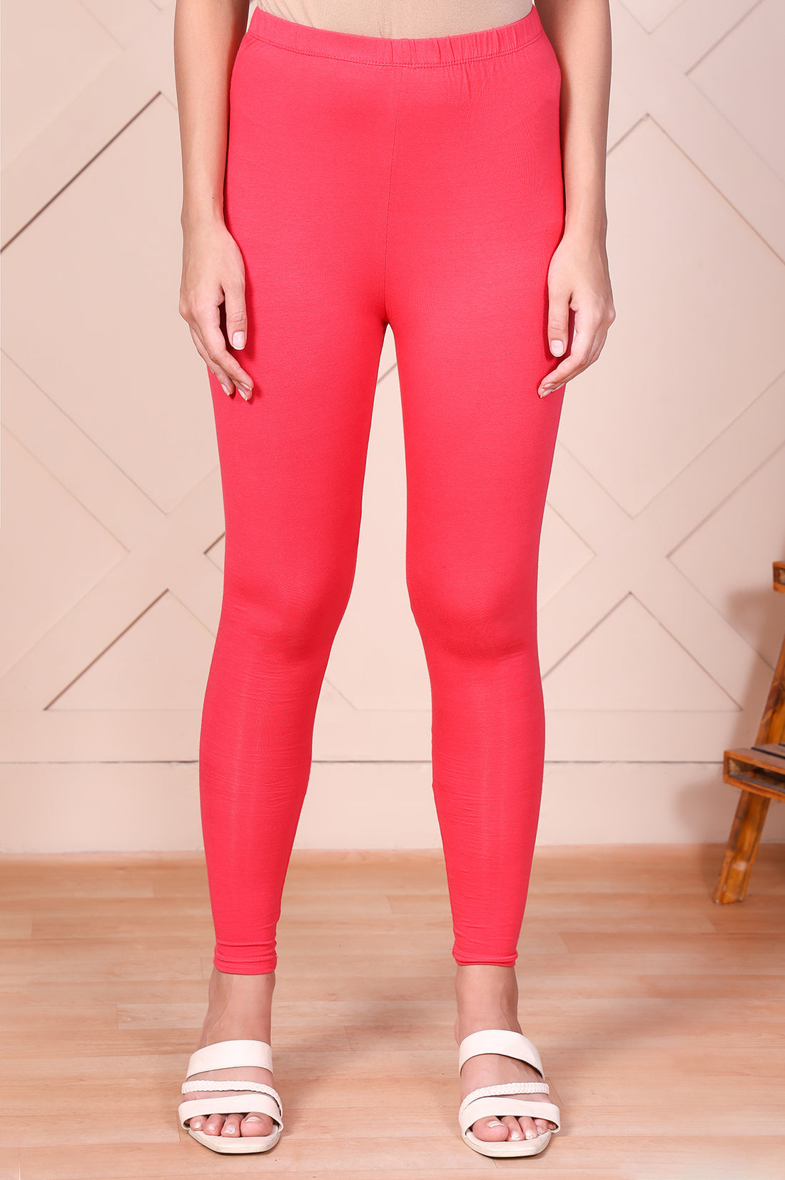 Elleven Women&