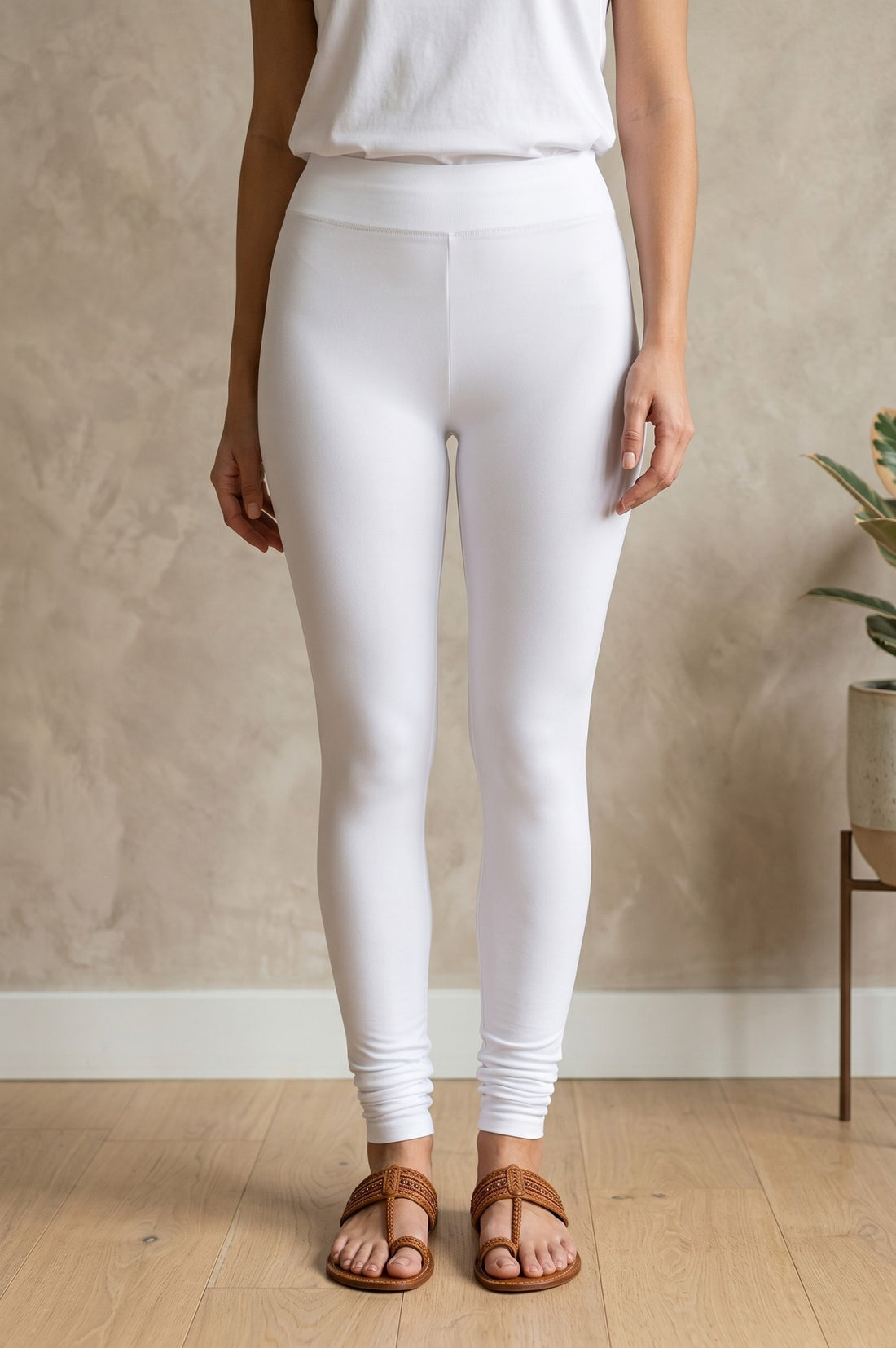White High Rise Skinny Fit Ankle Length Leggings