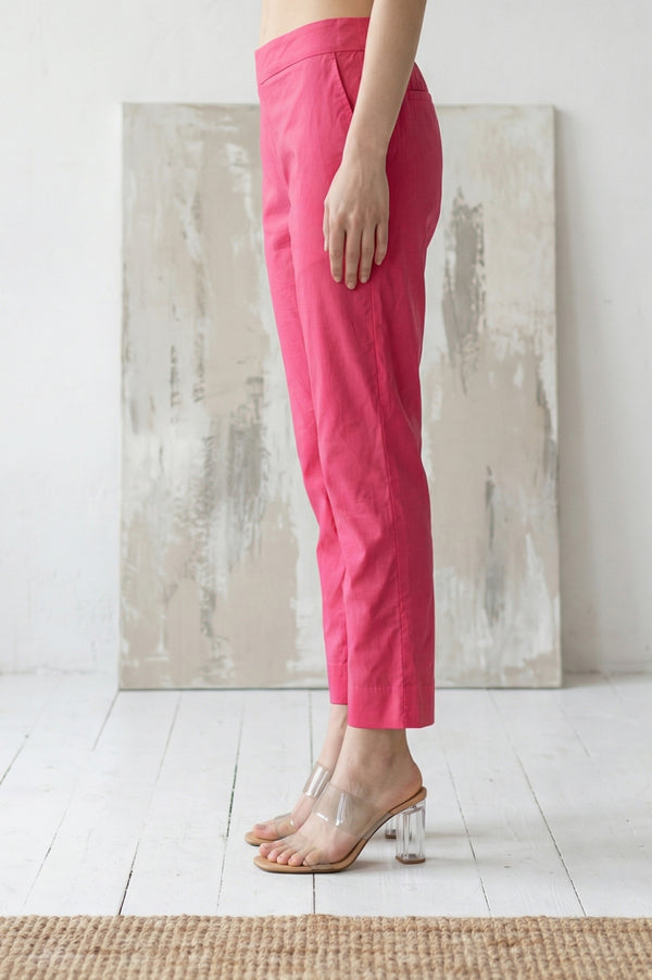 Elleven Women's Pink Solid Chanderi Tapered Fit Ankle Length Trousers