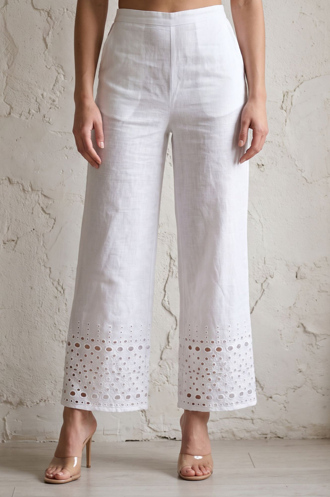 White Schiffly Embroidered Cotton Flax Wide Leg Ankle Length High Rise Palazzo