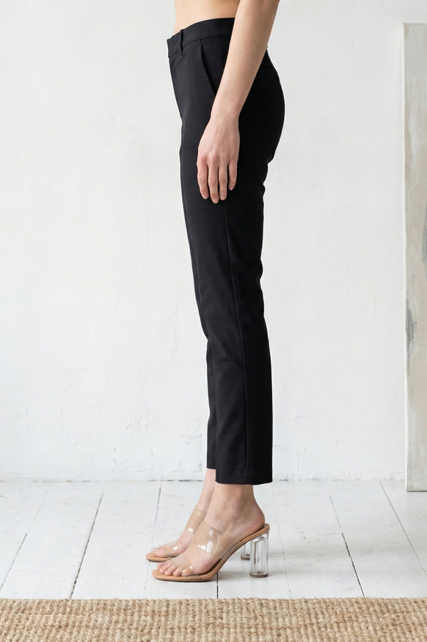 Elleven Women's Black Solid Cotton Blend Slim Fit Cigarette Ankle Length Trousers