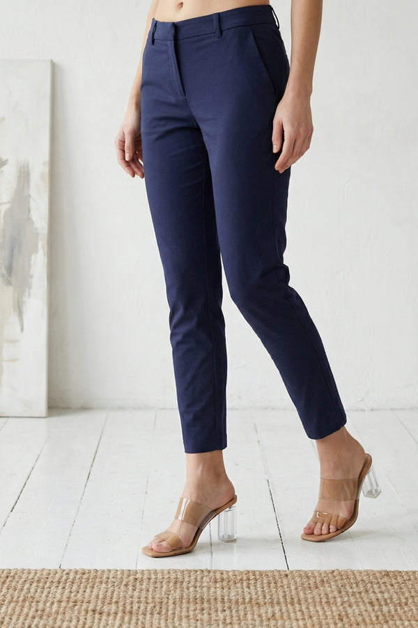 Elleven Women's Navy Blue Solid Cotton Spandex Slim Fit Trousers