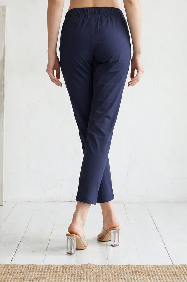 Elleven Women's Navy Blue Solid Cotton Spandex Slim Fit Trousers
