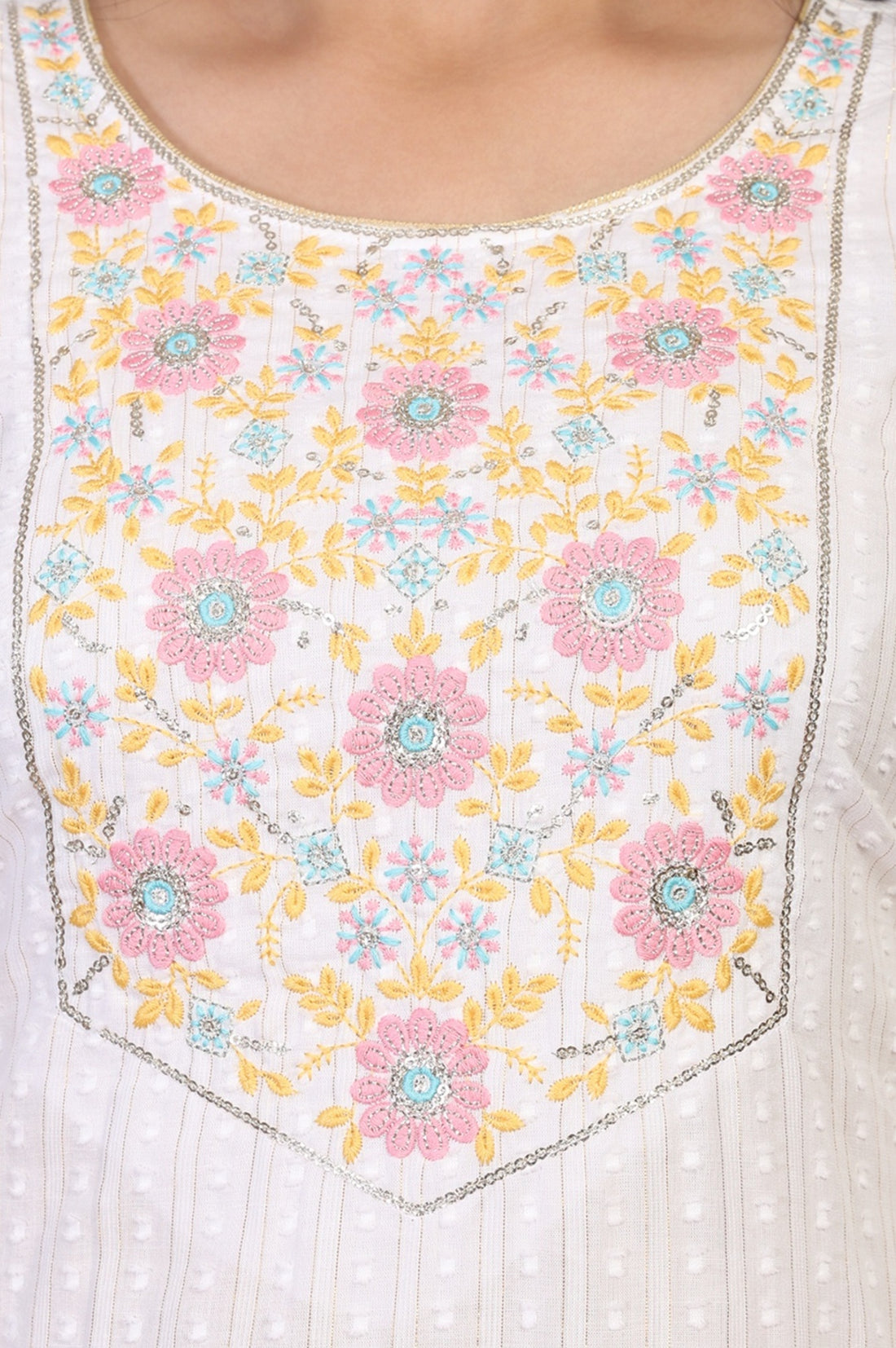 White Embroidered Straight Cotton Blend Kurta