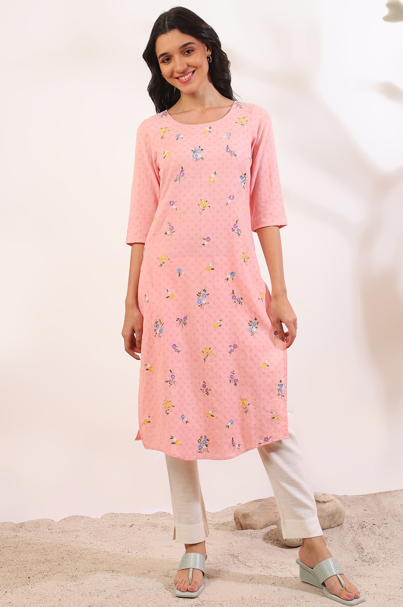 Pink Solid Zari Straight Pure Cotton Kurta