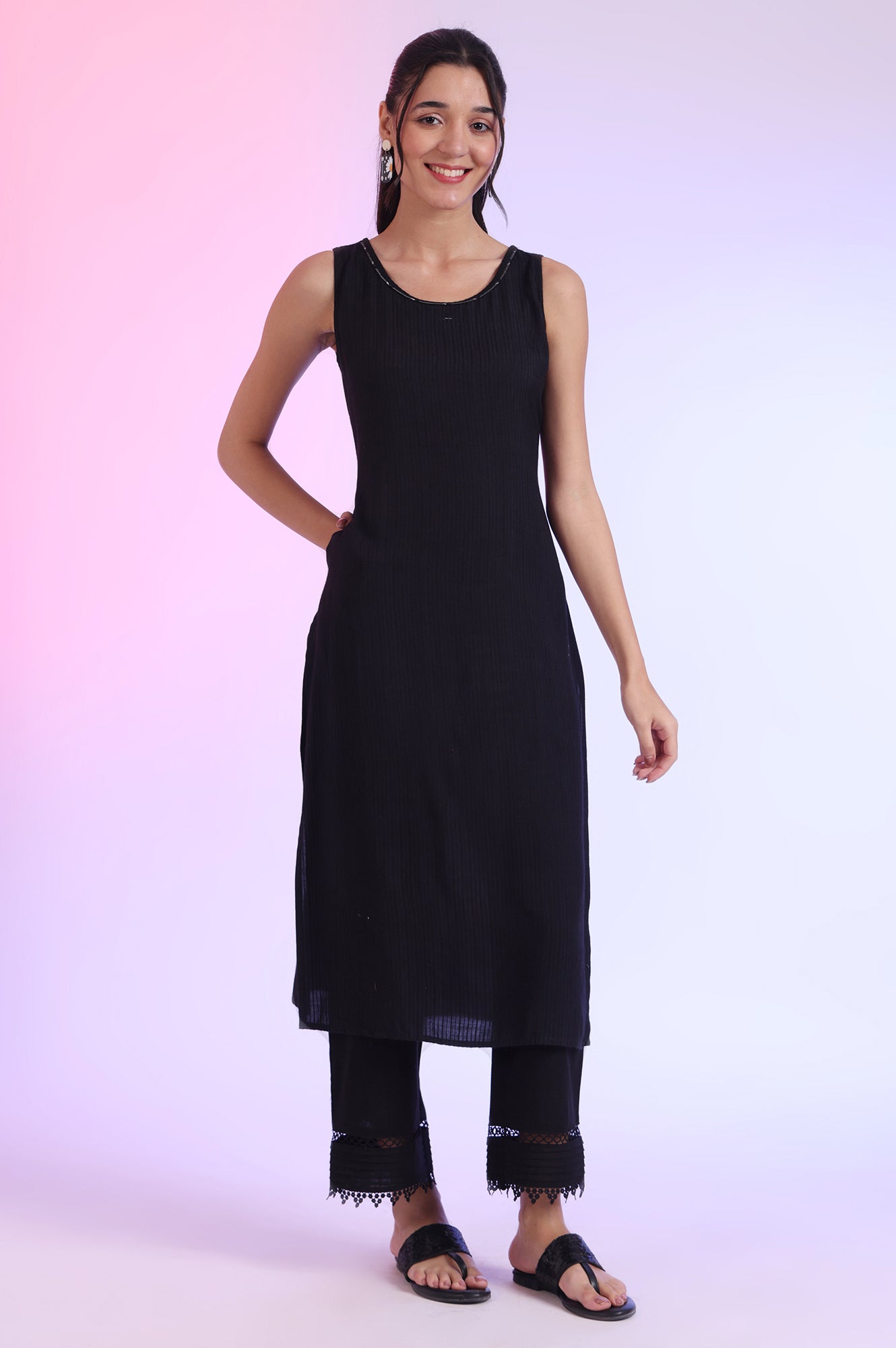 Black Solid Straight Kurta