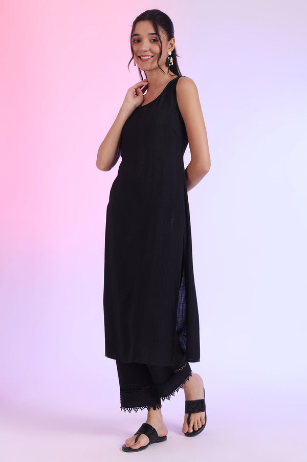 Black Solid Textured Rayon Sleeveless Straight Kurta